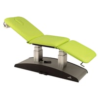 Civière électrique écoposturale : Élévation verticale par commande au pied, deux colonnes et trois corps (62x198 cm)