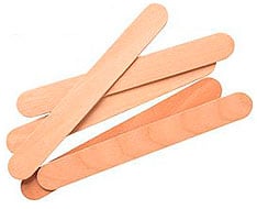 Dépresseurs linguaux