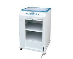 Equipement pour la préparation de modèles podiatriques