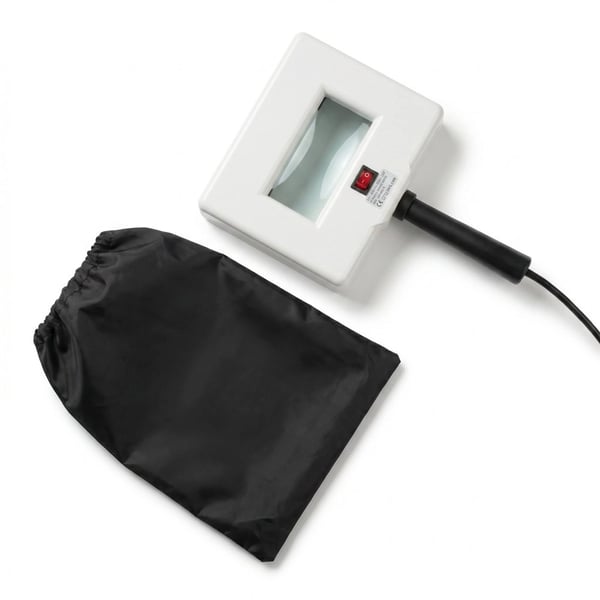 Lumière ultraviolette portable Woods : idéale pour le diagnostic et l'analyse de la peau