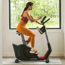 Vélo d'exercice Schwinn 180U avec résistance magnétique et Bluetooth Vélo d'exercice Schwinn 180U avec résistance magnétique et Bluetooth