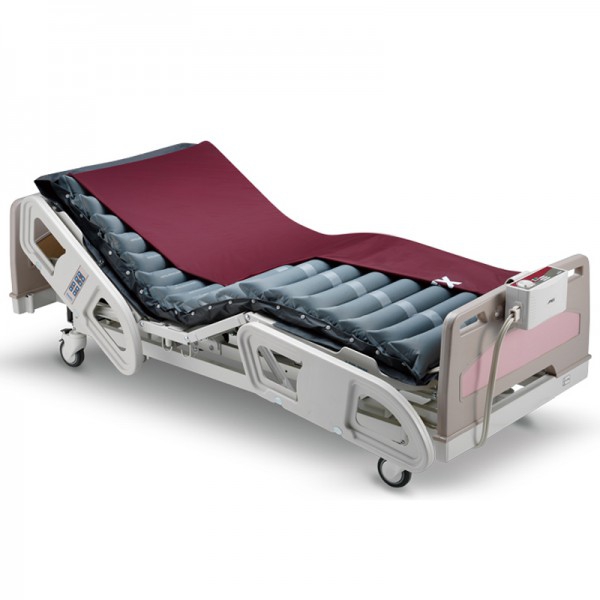 Matelas anti-escarres Domus 2+ avec alarme visuelle : Recommandé pour les patients présentant un risque moyen de développer des ulcères (échelle de Braden de 13 à 15 points) Matelas anti-escarres Domus 2+ avec alarme visuelle : Recommandé pour les patients présentant un risque moyen de développer des ulcères (échelle de Braden de 13 à 15 points)