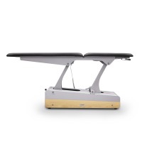 Table de massage électrique SWOP 2L Starter : multi-discipline, sellerie sans couture, moteur réglable en hauteur et roues rétractables... Tout-terrain et polyvalente. Table de massage électrique SWOP 2L Starter : multi-discipline, sellerie sans couture, moteur réglable en hauteur et roues rétractables... Tout-terrain et polyvalente.