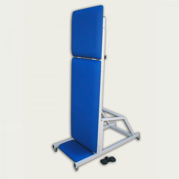 Plan incliné Kinefis à deux corps avec dossier rabattable et Trendelenburg, pied amovible et tiges de serrage Plan incliné Kinefis à deux corps avec dossier rabattable et Trendelenburg, pied amovible et tiges de serrage