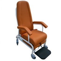 Fauteuil clinique et gériatrique Kinefis Kinetic Duo : Avec repose-pieds divisé pour offrir plus de confort