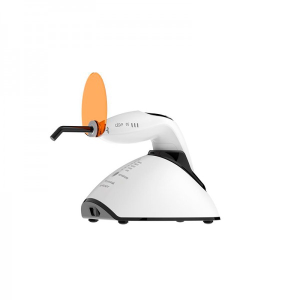 Lampe LED pour Pic de photopolymérisation avec une puissance 1.600Mw2 Lampe LED pour Pic de photopolymérisation avec une puissance 1.600Mw2