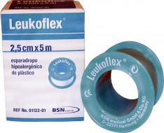 Leukoflex (sparadrap plastique hypoallergénique)