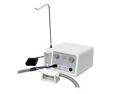 Micromoteurs avec aspiration pour la podiatrie Micromoteurs avec aspiration pour la podiatrie